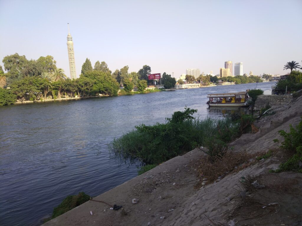 Does the Renaissance Dam threaten the Nile River in Egypt?