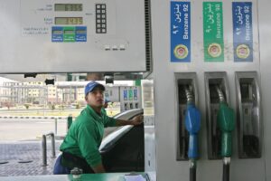 Egypt exacerbates food prices with a significant fuel hike