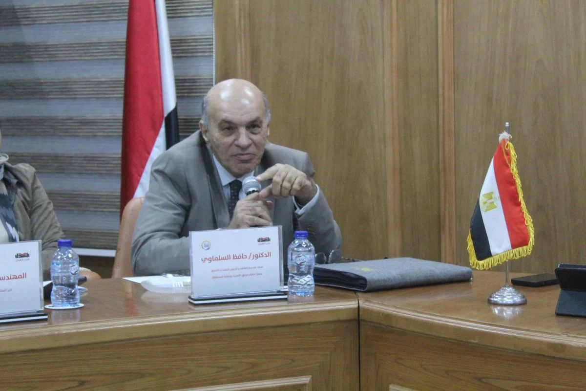 Dr. Hafez ElSalmawy, Professor of Energy Engineering and former CEO of the Electricity Regulatory Authority and Consumer Protection Agency