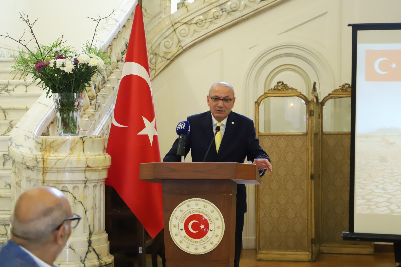 Saleh Mutlu Şen, Türkiye's ambassador to Egypt, during the meeting