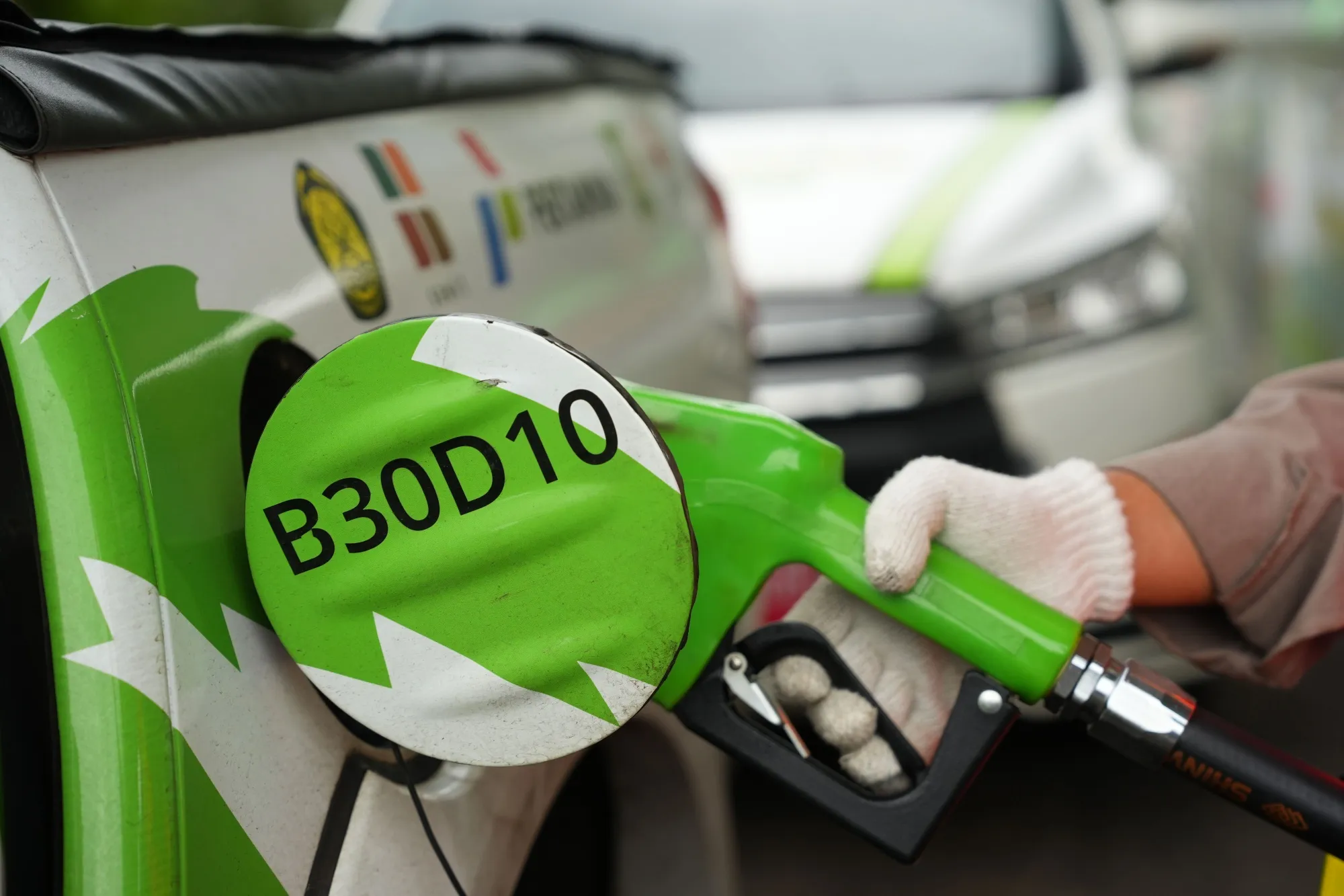 Using palm oil in biodiesel production raises palm oil prices